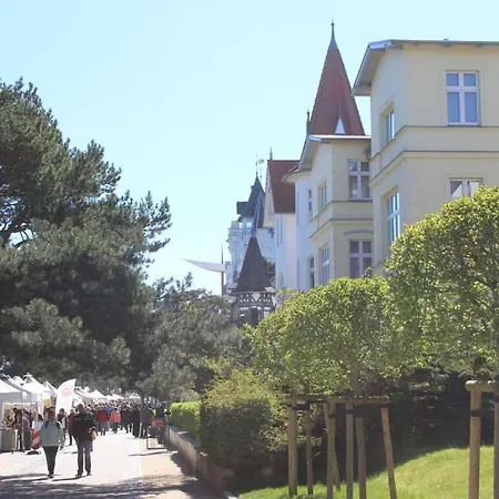 Апартаменты Island Nest