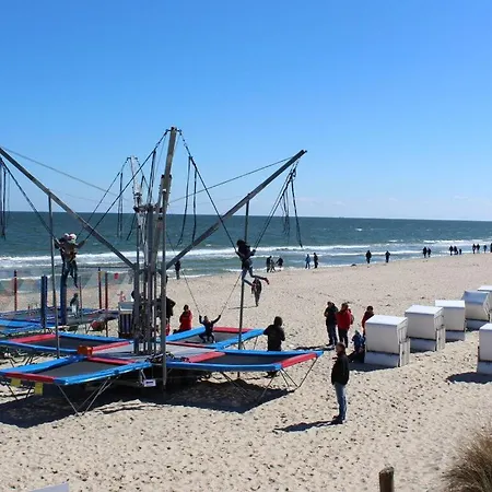 Island Nest Апартаменты Цинновиц